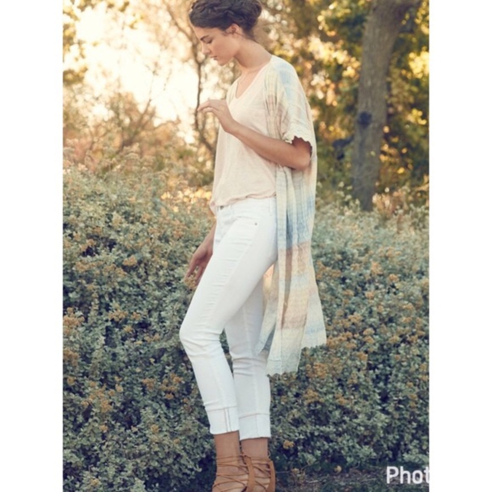 AG Stevie Cuffed White Jeans